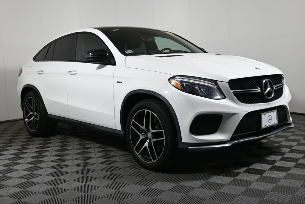 Thumbnail: 2016 Mercedes-Benz GLE - 8