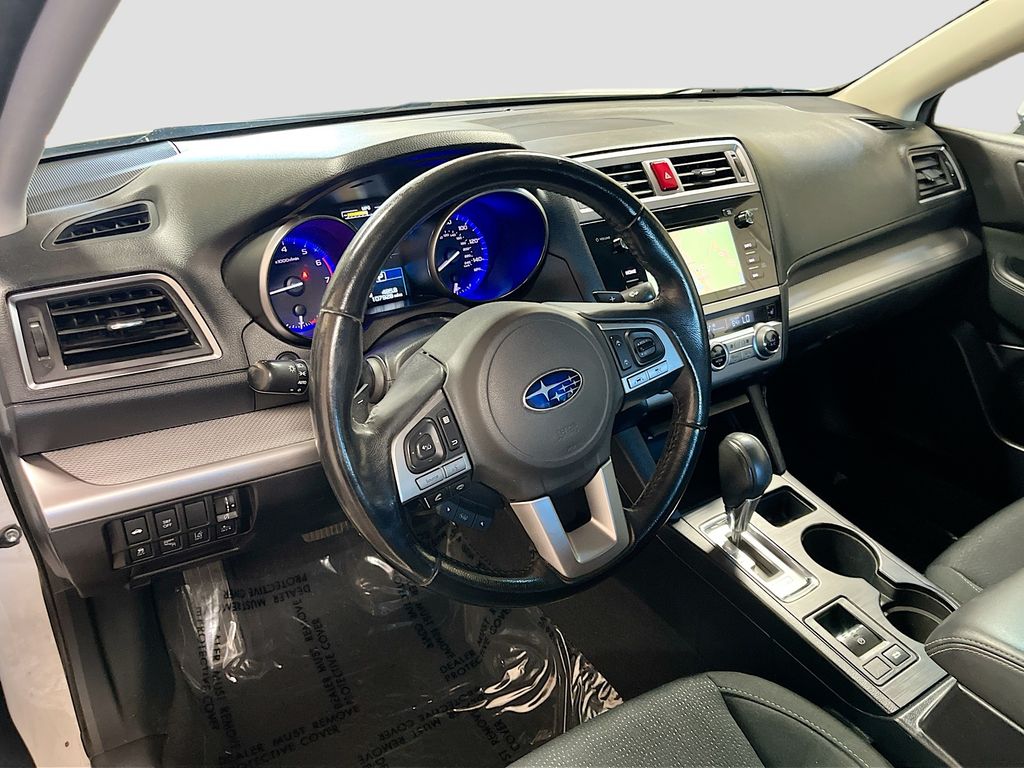 Used 2016 White Subaru 2.5i image 9