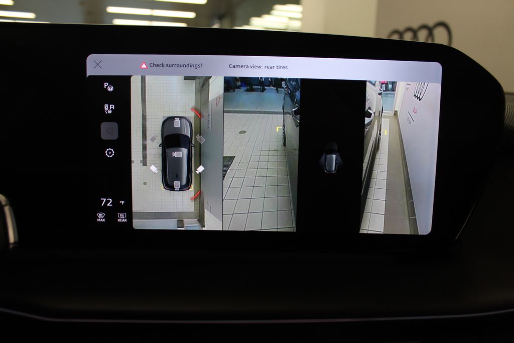 Thumbnail: 2026 Audi Q3 - 20