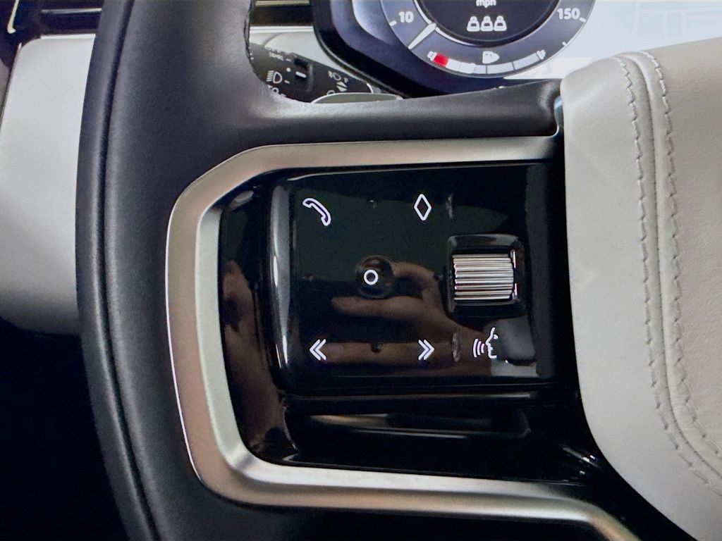 Thumbnail: 2023 Land Rover Range Rover Sport - 11