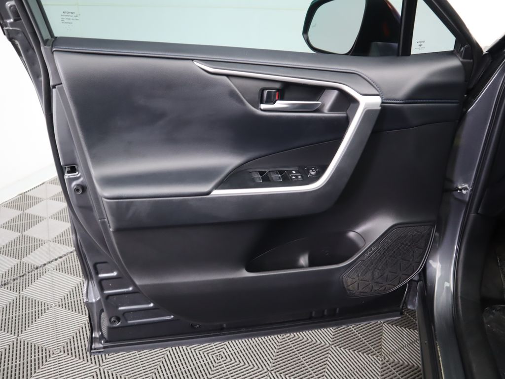 Thumbnail: 2023 Toyota RAV4 - 24