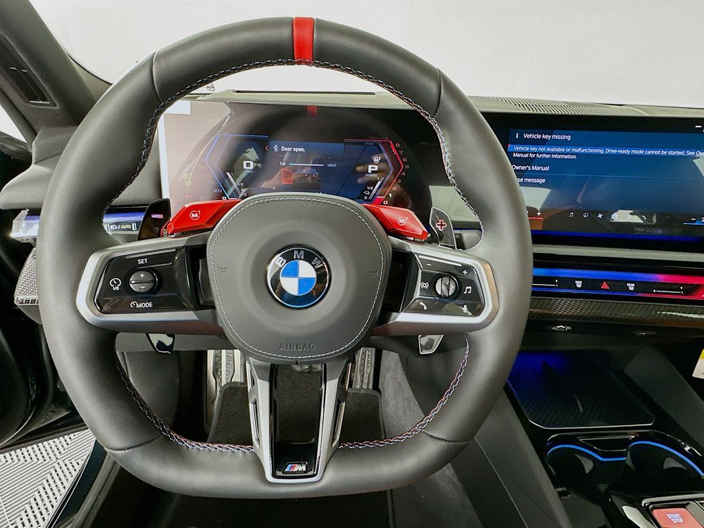 Thumbnail: 2027 BMW M5 - 10