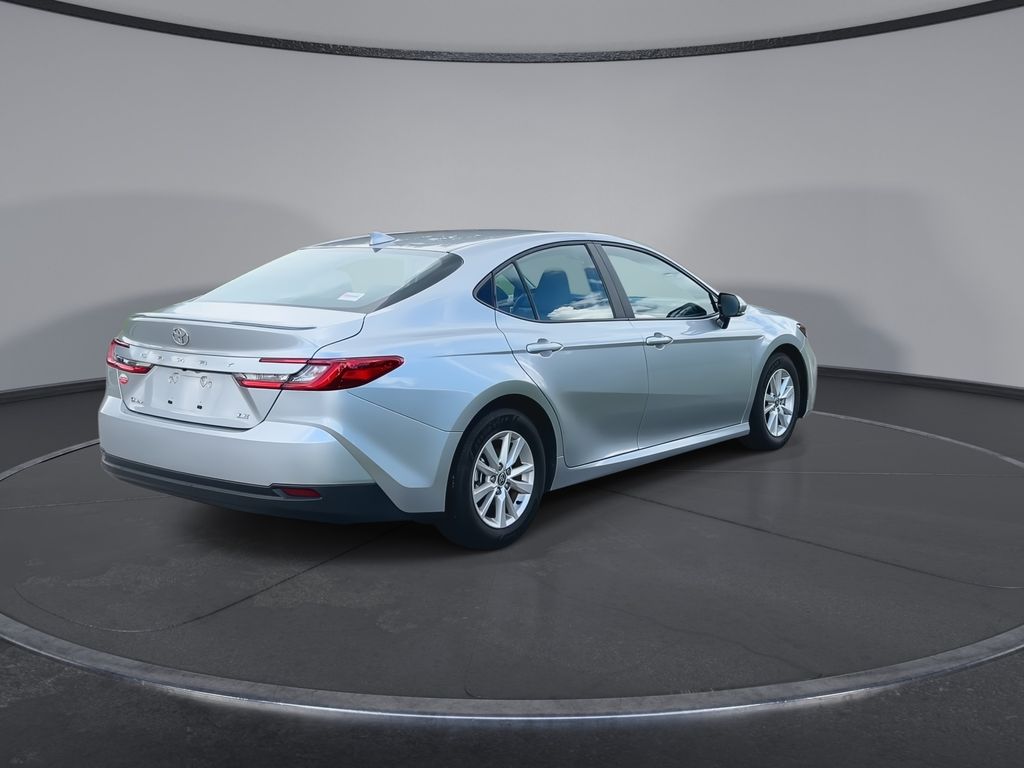 Thumbnail: 2025 Toyota Camry - 8