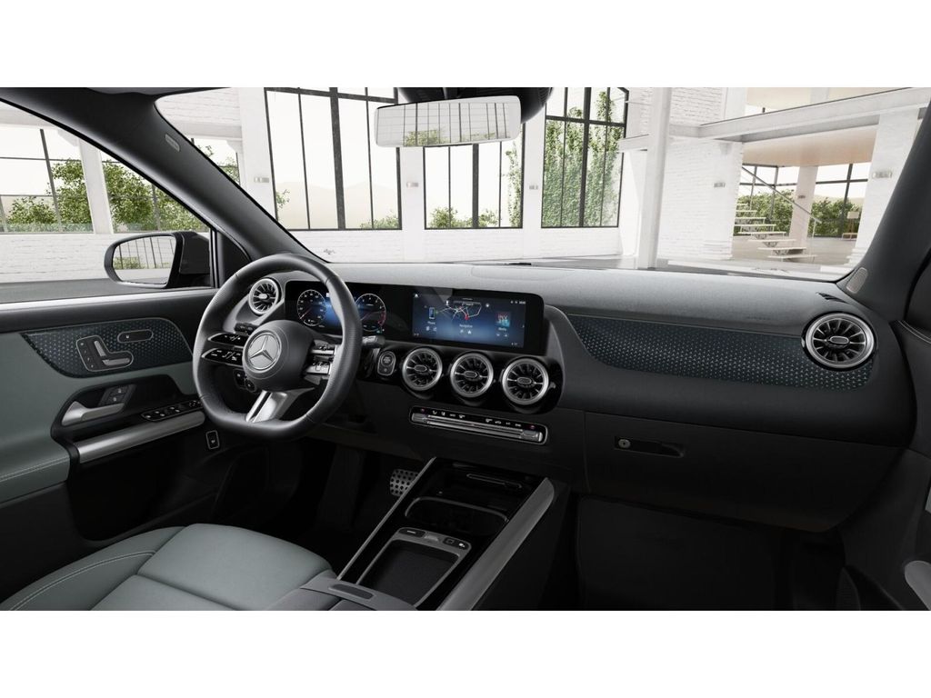 Thumbnail: 2026 Mercedes-Benz GLA - 6