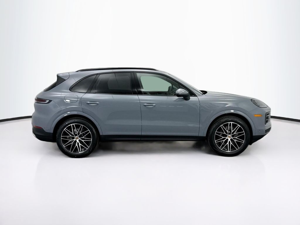 Thumbnail: 2026 Porsche Cayenne - 8