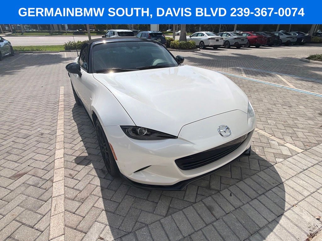 Used 2026 White Mazda Club image 17