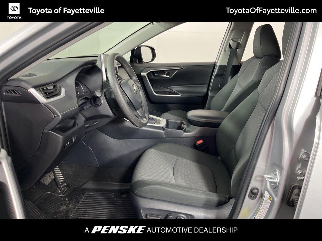 Thumbnail: 2024 Toyota RAV4 - 20