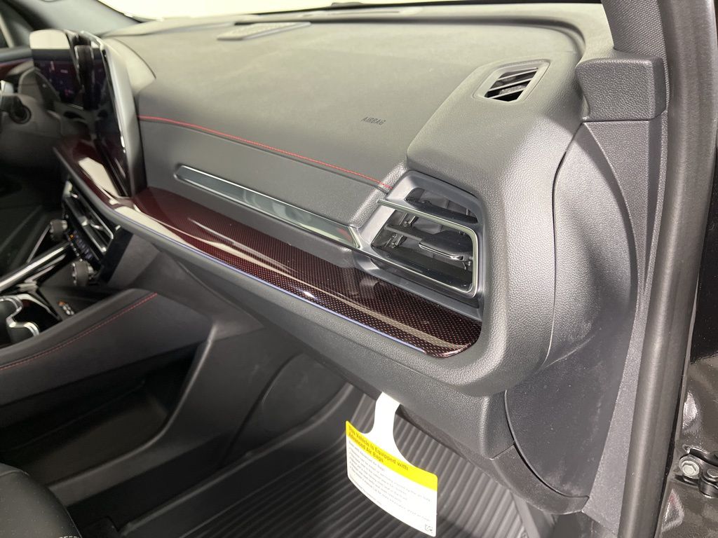 Thumbnail: 2026 Chevrolet Traverse - 11