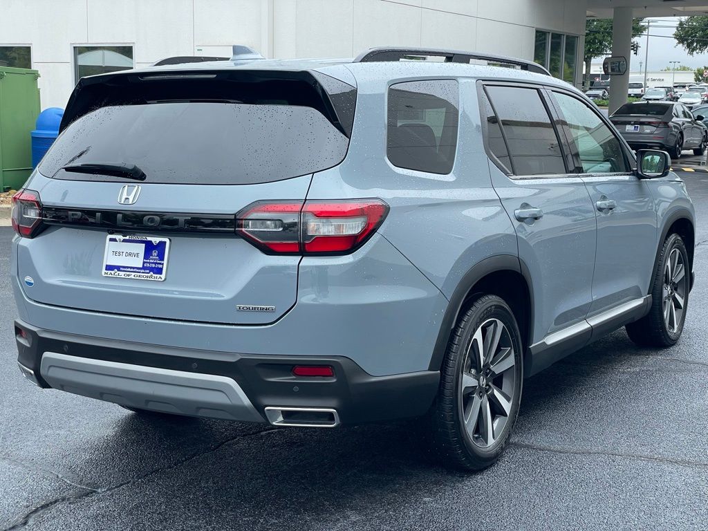Thumbnail: 2023 Honda Pilot - 6