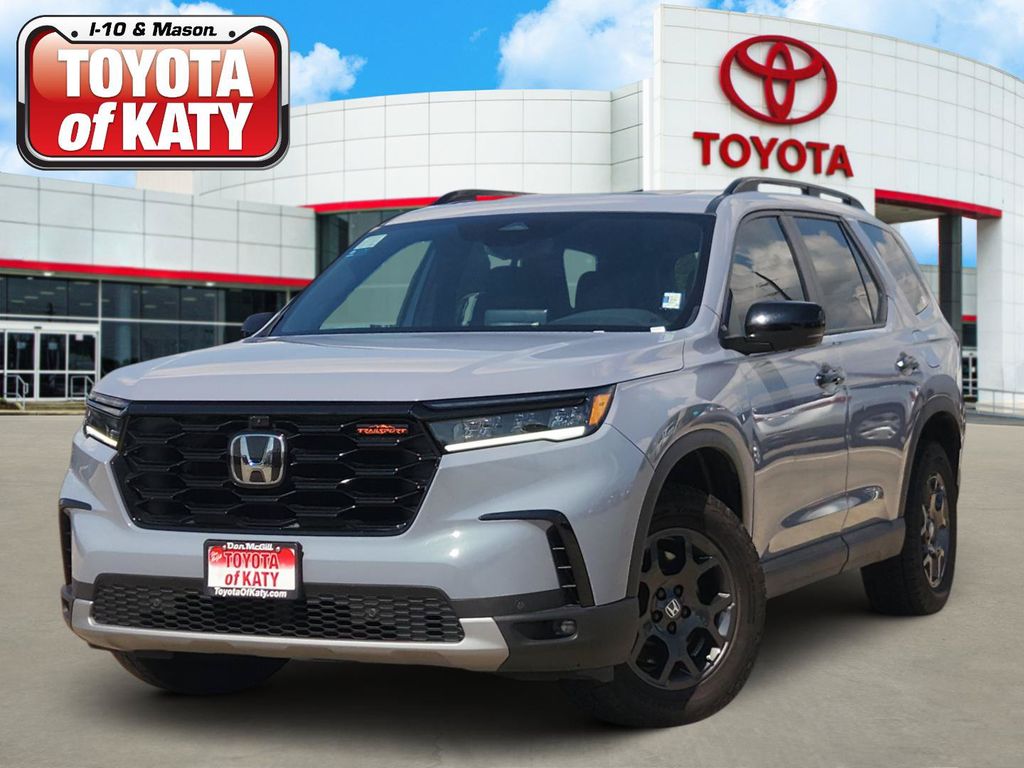 Lunar Silver Metallic 2025 Honda Pilot SUV / Crossover All-Wheel Drive Automatic