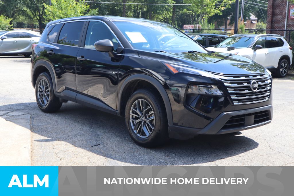 Used 2024 Black Nissan S image 5