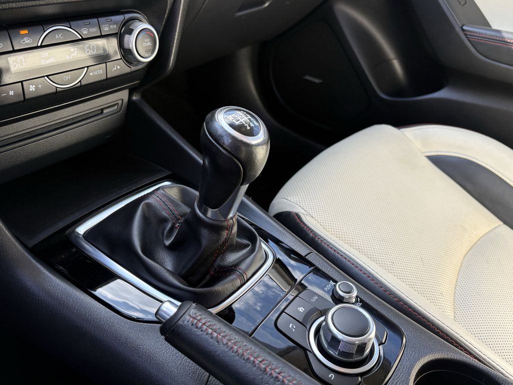 Used 2016 Soul Red Metallic Mazda s Grand Touring image 20