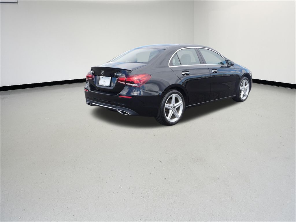 Thumbnail: 2022 Mercedes-Benz A-Class - 5