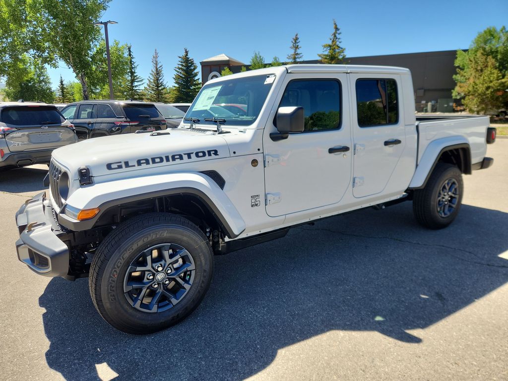 2026 Jeep Gladiator 85th Anniversary Edition