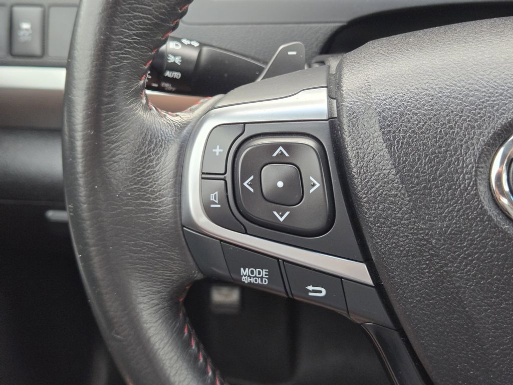 2017 Toyota Camry SE White at Gullo Toyota