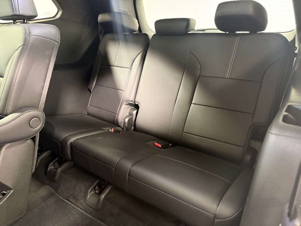 Used 2026 White GMC Elevation image 17