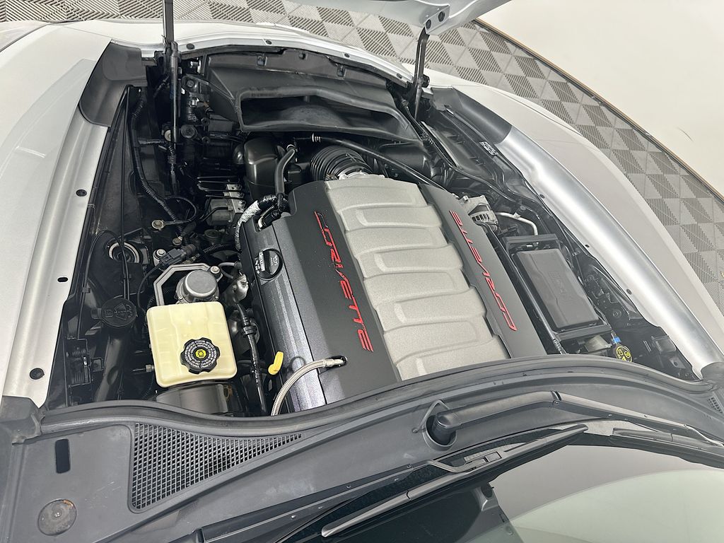 Thumbnail: 2015 Chevrolet Corvette - 25