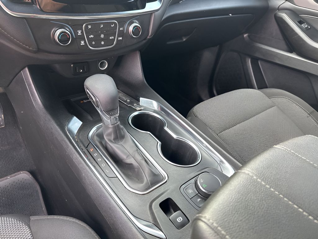 Used Car 2023 Chevrolet Traverse  Lt For Sale Under $25,000 In Austin, Texas