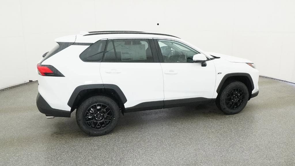 Thumbnail: 2025 Toyota RAV4 - 25