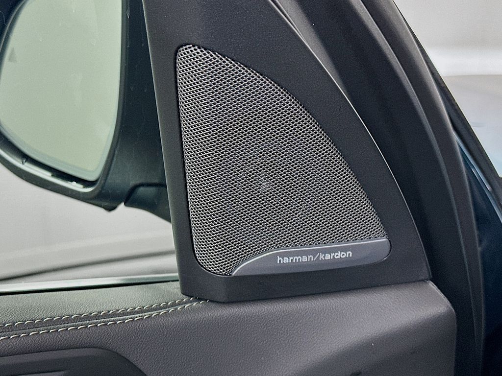 Thumbnail: 2025 BMW X5 - 19