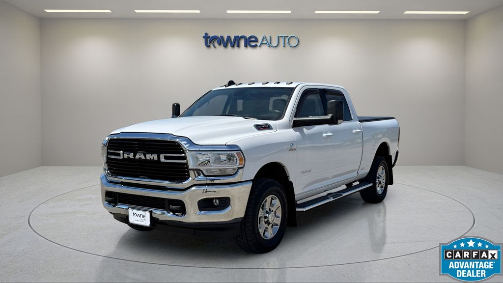 Bright White Clearcoat 2019 RAM 3500 Big Horn Crew Cab 4WD Pickup Truck Four-Wheel Drive 6-Speed Automatic