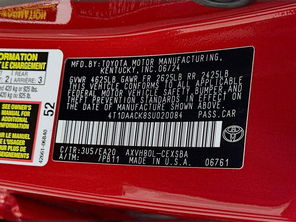 Thumbnail: 2025 Toyota Camry - 32