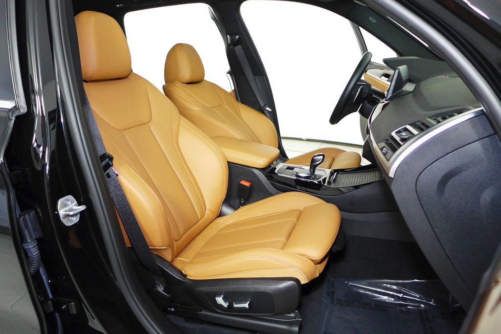 Thumbnail: 2022 BMW X3 - 19