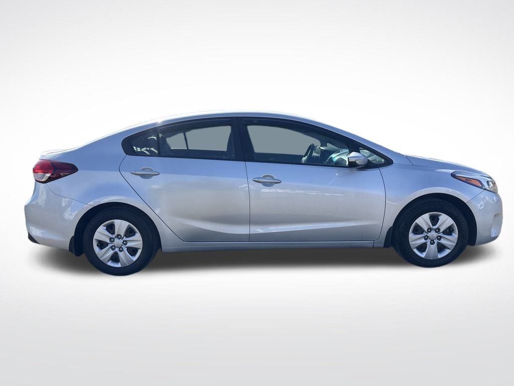 2017 Silky Silver Kia Forte LX FWD Sedan