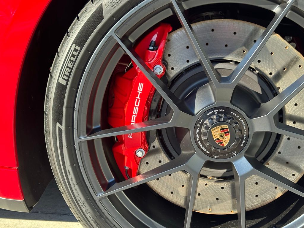 Thumbnail: 2026 Porsche 911 - 16