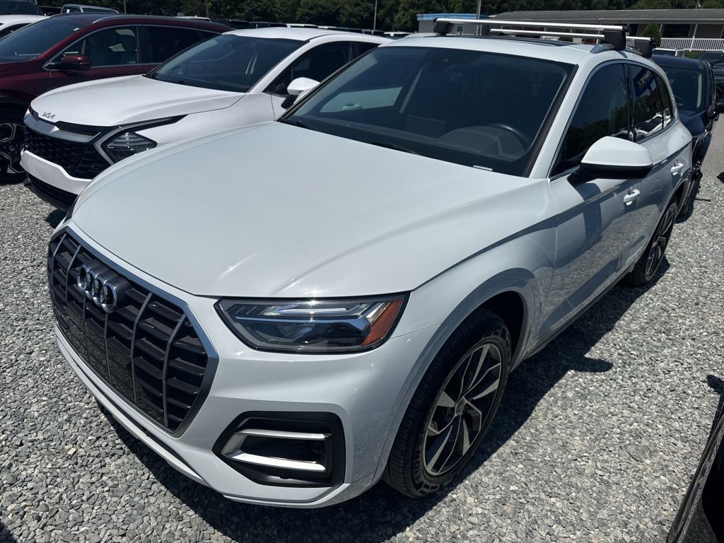 2021 Audi Q5 45 Premium's photo