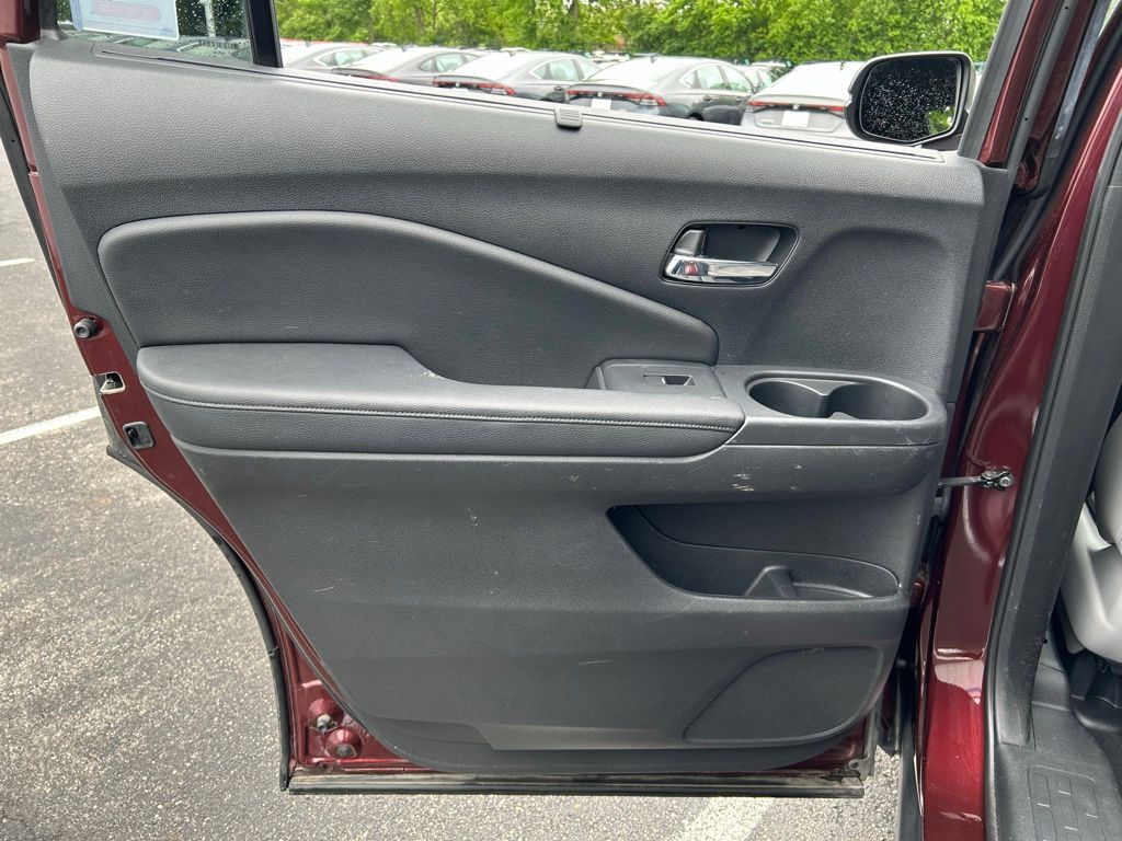 Thumbnail: 2020 Honda Passport - 20
