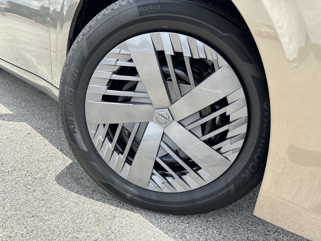 New 2026 Nissan Sentra Sedan