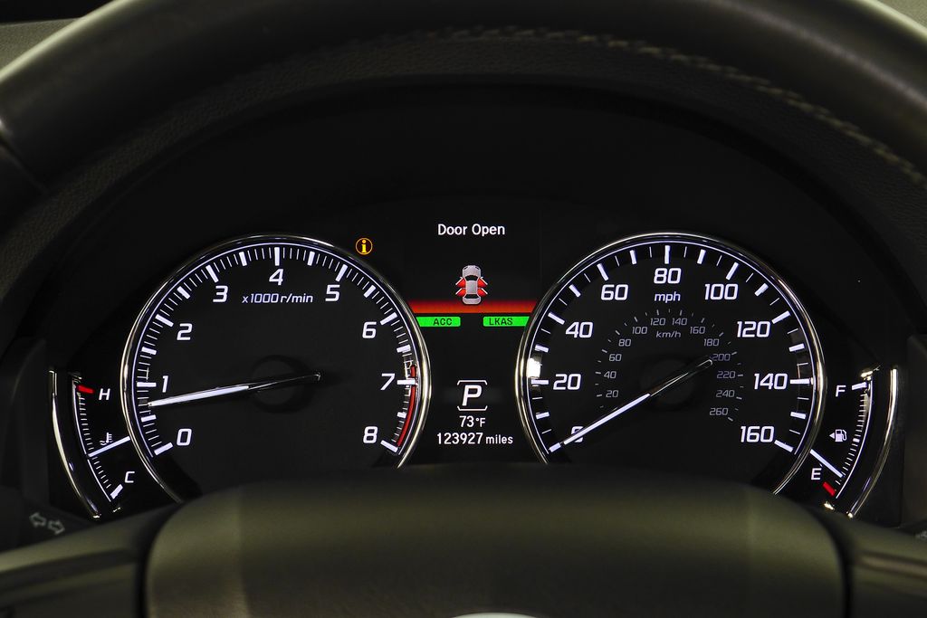 Thumbnail: 2014 Acura RLX - 28