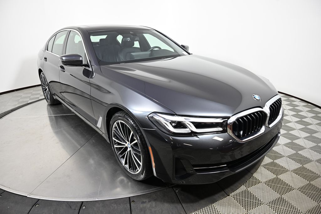 Thumbnail: 2022 BMW 5 Series - 7