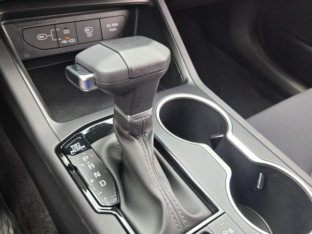2026 Kia K5 - $27,121