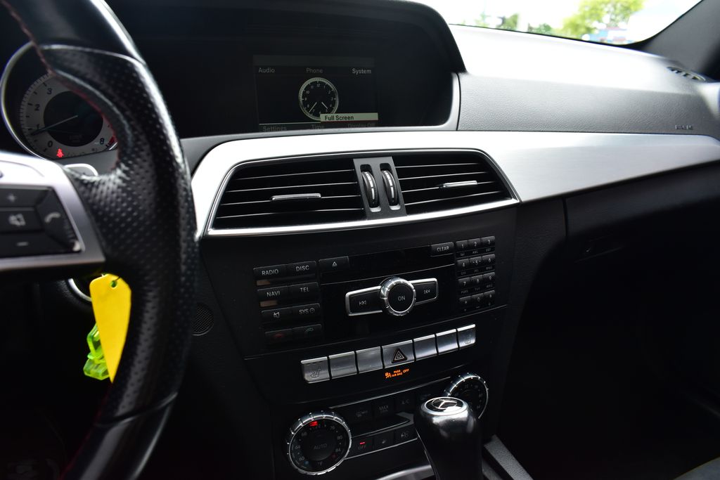 2014 Mercedes-Benz C-Class C 250 15