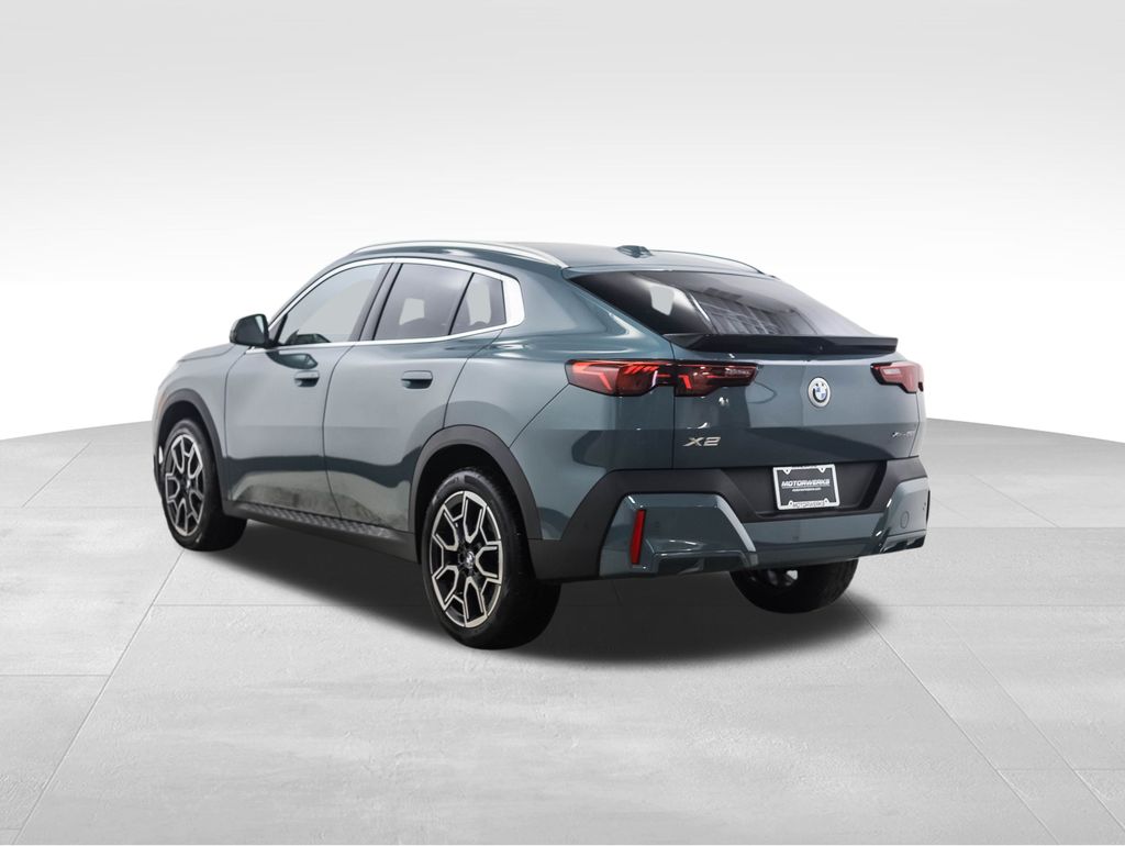 Thumbnail: 2025 BMW X2 - 3