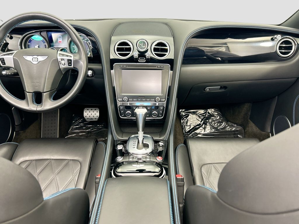 Thumbnail: 2014 Bentley Continental - 21