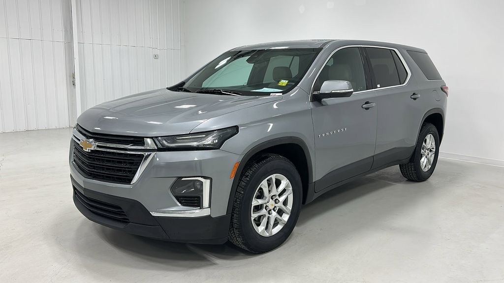 2023 Chevrolet Traverse LS FWD