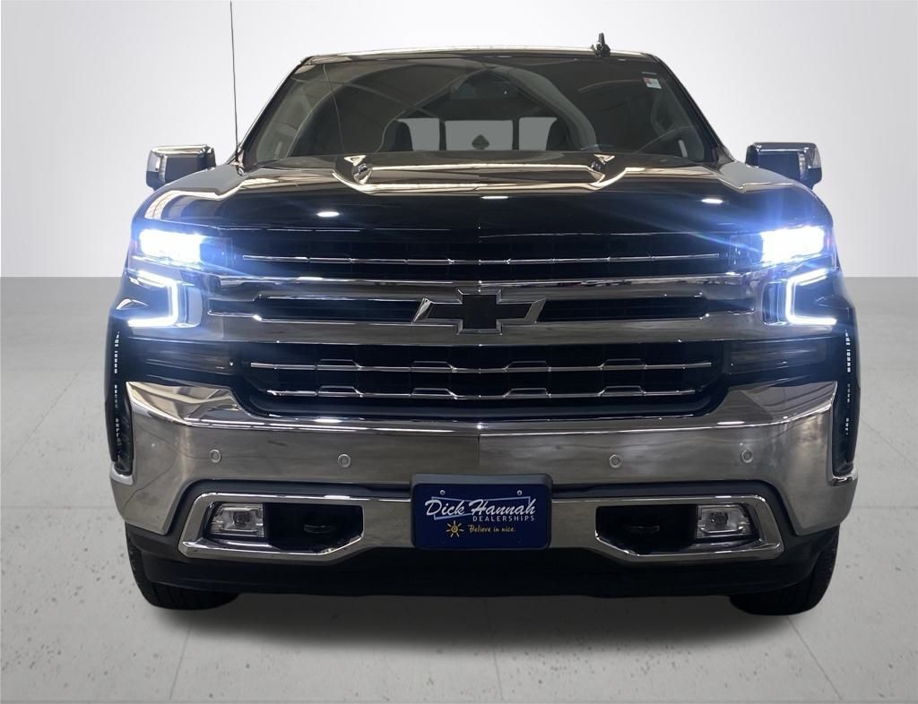 Used 2019 Chevrolet Silverado 1500 LTZ with VIN 3GCUYGEL5KG143319 for sale in Gladstone, OR