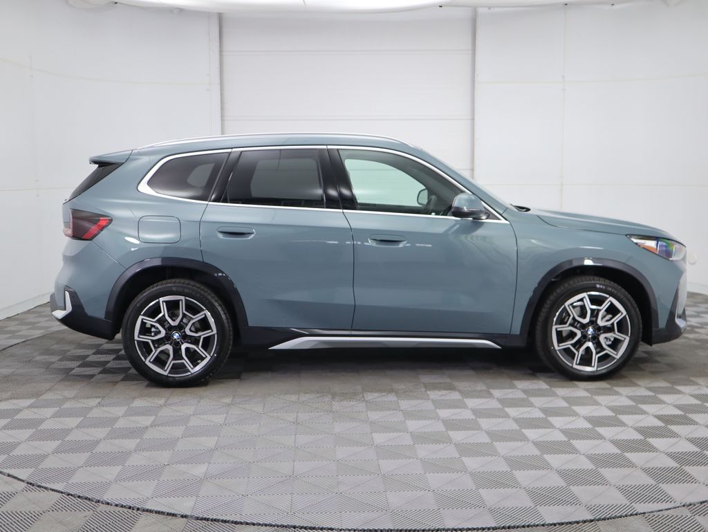 Thumbnail: 2026 BMW X1 - 4