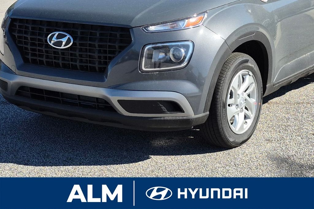 New 2026 Gray Hyundai SE image 11