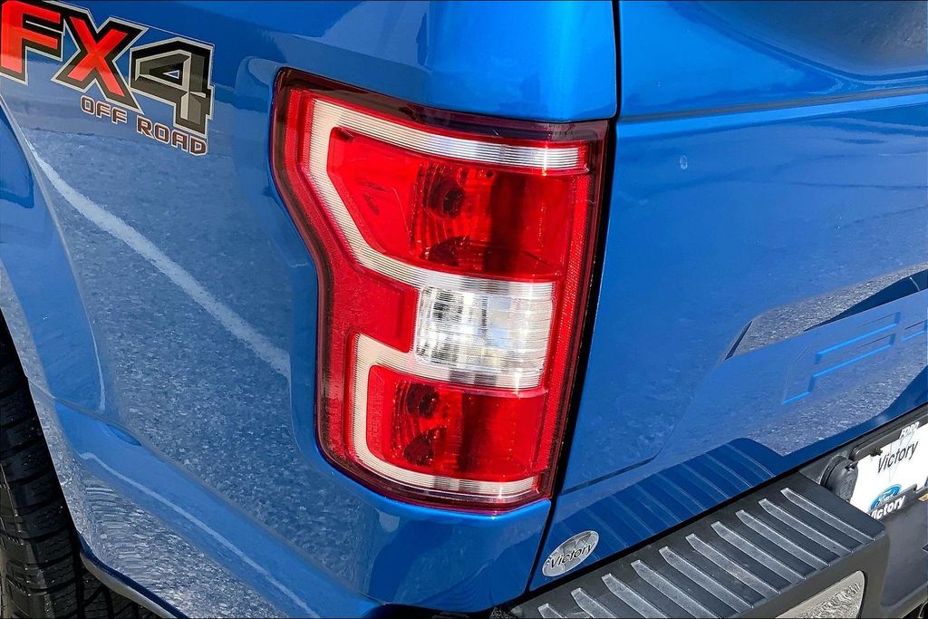 Used 2019 Blue Ford XLT image 27
