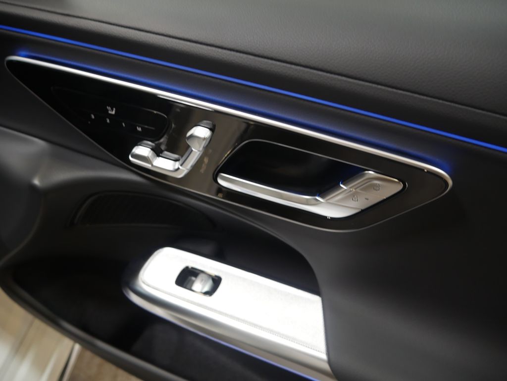 Thumbnail: 2026 Mercedes-Benz E-Class - 26