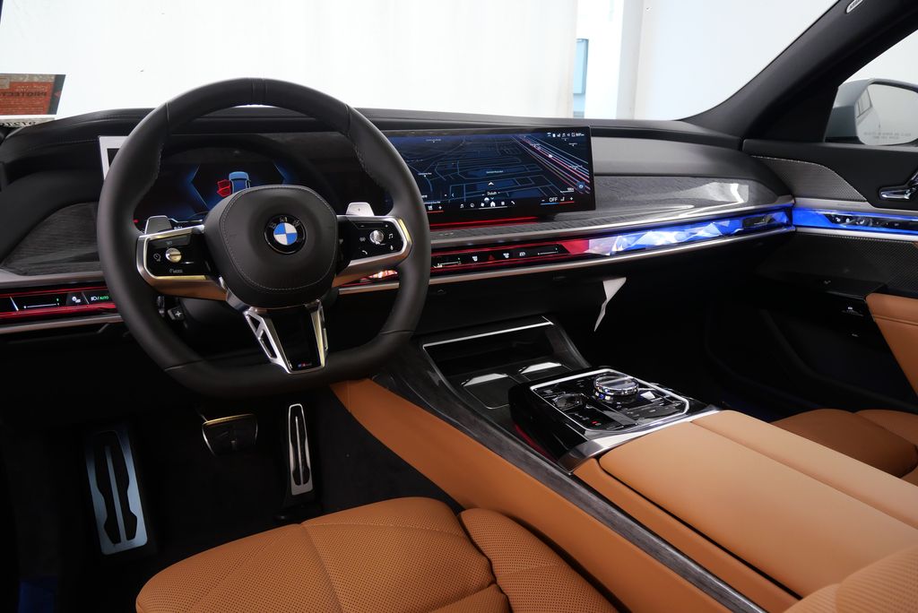 2024 BMW 7 Series 740i xDrive 20