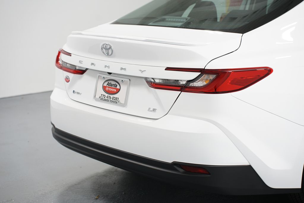 Thumbnail: 2025 Toyota Camry - 9