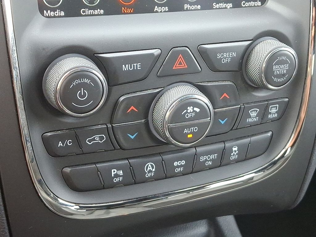 Thumbnail: 2020 Dodge Durango - 18