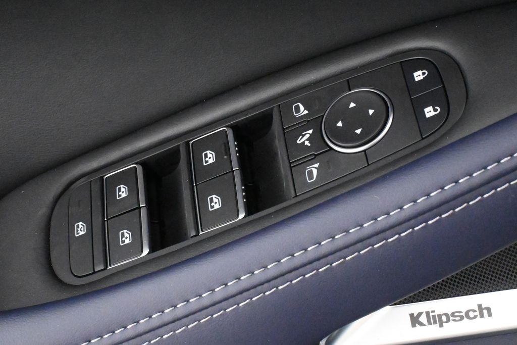 Thumbnail: 2026 INFINITI QX60 - 28