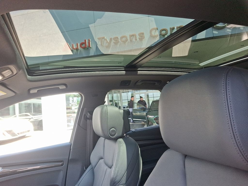2020 Audi SQ5 Prestige 14