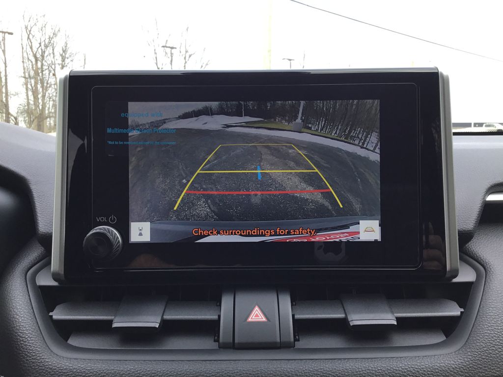 Thumbnail: 2025 Toyota RAV4 - 22